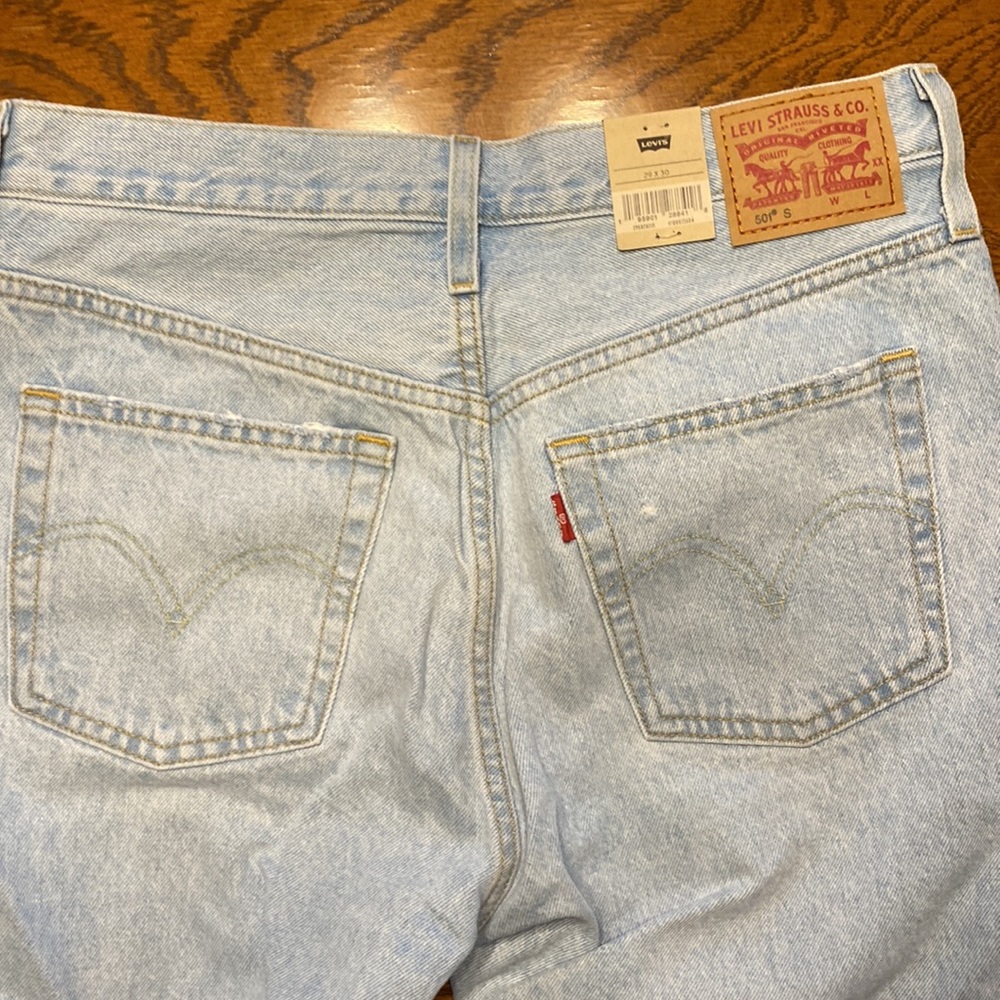 NWT Levi’s women’s 501 Skinny Jeans Light Wash - Picture 7 of 9